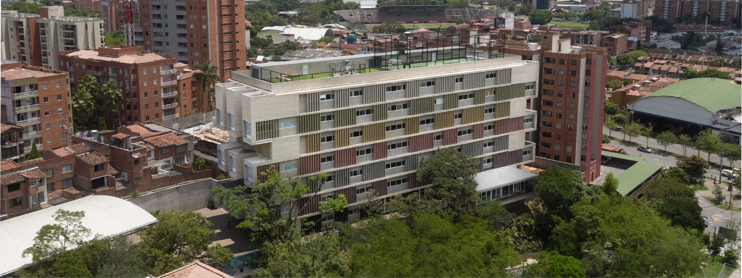 Institución Educativa Leticia Arango - Javier Vera Arquitectos