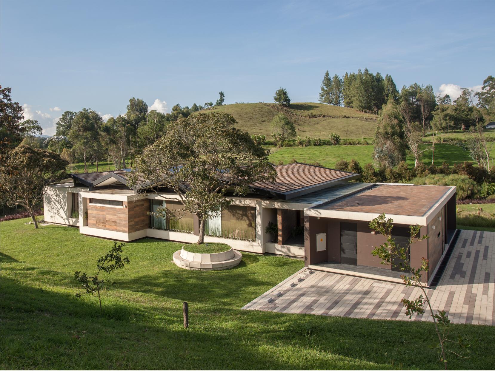 Casa Aguas Claras - Javier Vera Arquitectos
