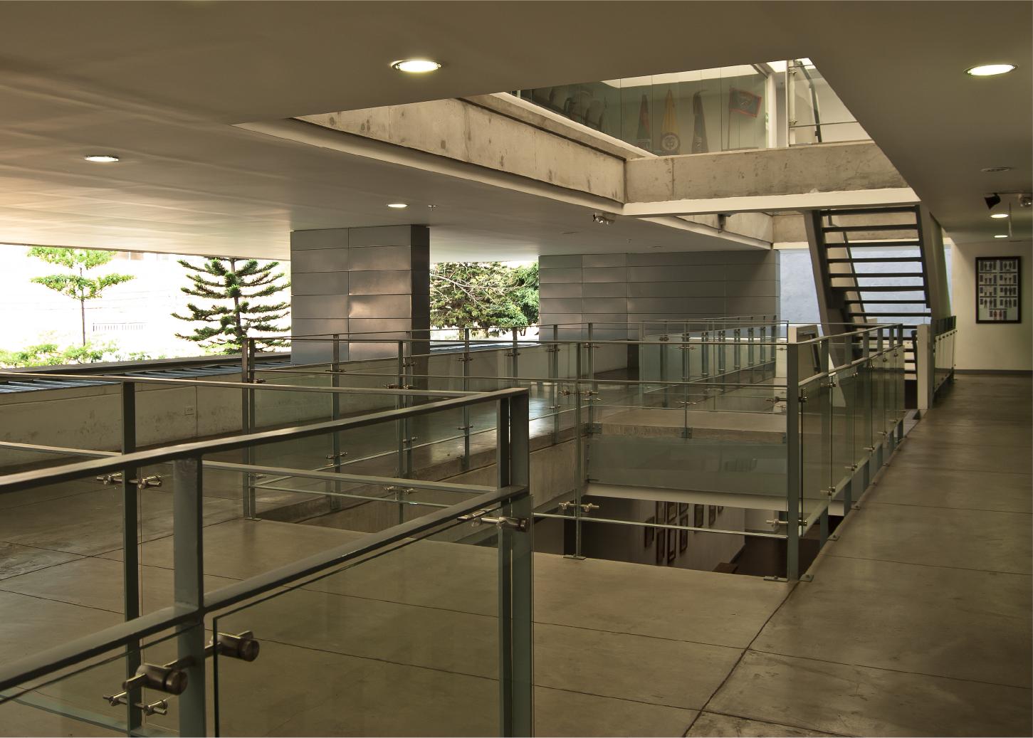 Estación de Bomberos de Envigado - Javier Vera Arquitectos