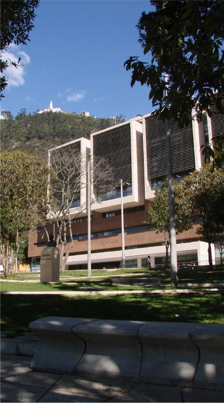 Edificio Mario Laserna - Javier Vera Arquitectos