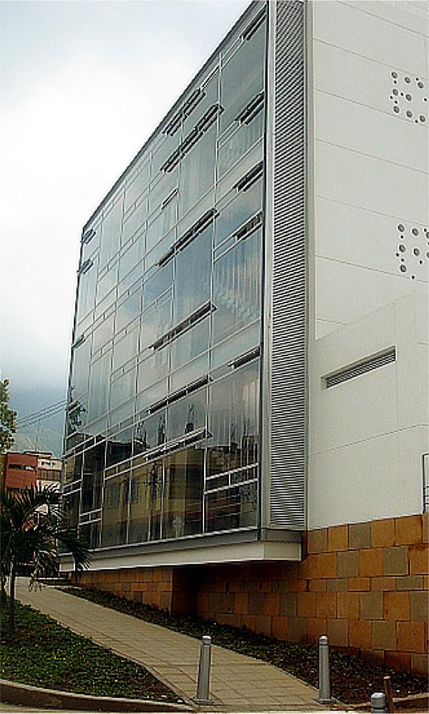 Edificio Piedecuestana de Servicios - Javier Vera Arquitectos