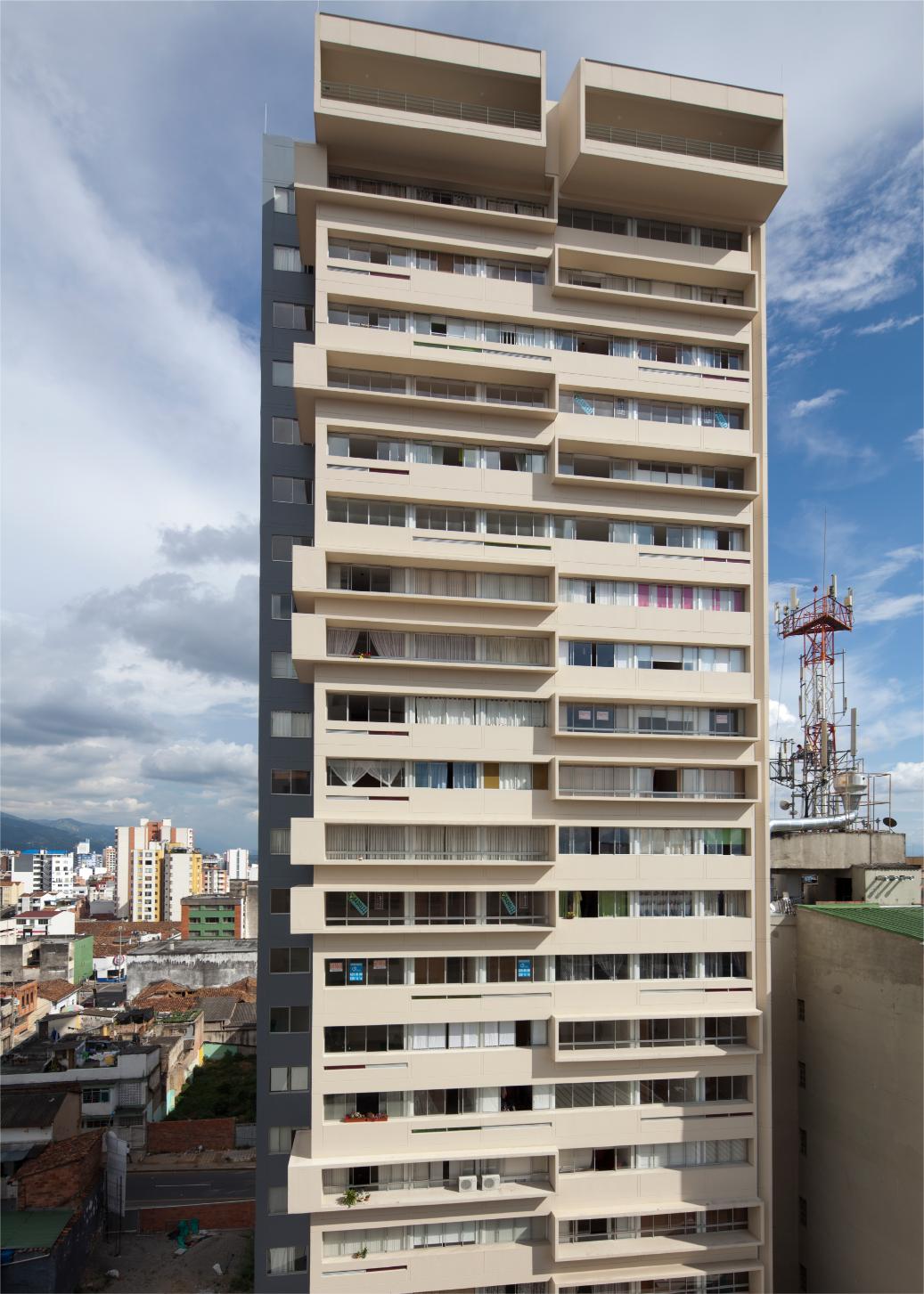Edificio Picasso Cubismo - Javier Vera Arquitectos